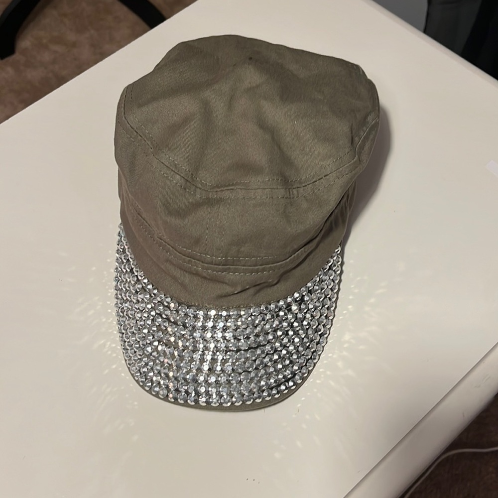 🤑SALE 3 for $20!🤑 Bling-brim cadet style hat olive green, one size fits most - Picture 2 of 8